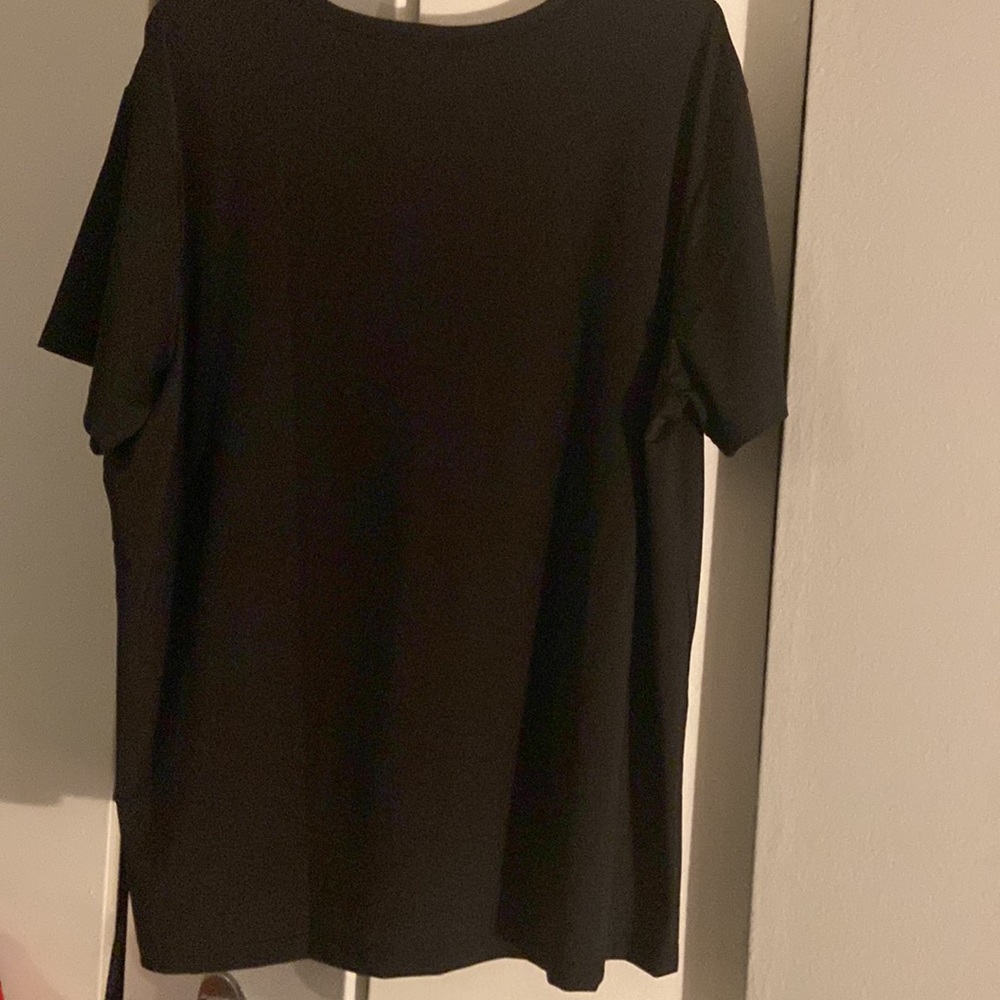 NWOT Plus Size Black Top 3X - Picture 4 of 4